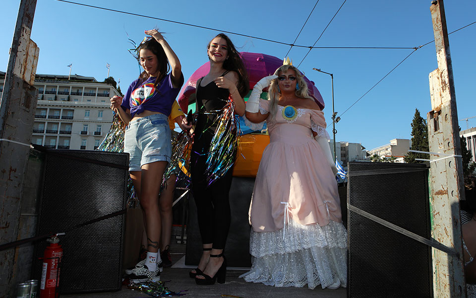 Athens Pride: Μεγάλη πορεία στο κέντρο της Αθήνας-4