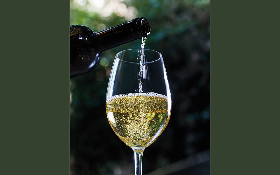 ξεχάστε-το-χύμα-η-ρετσίνα-μπαίνει-σε-νέ-561892072