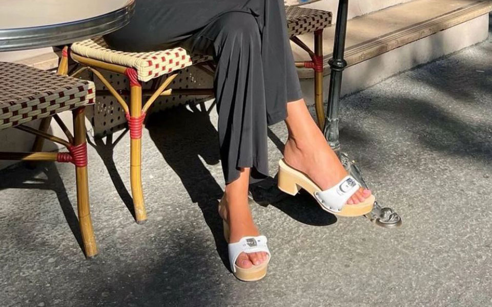 tα-parisian-chic-καλοκαιρινά-παπούτσια-που-φορούν-561915202