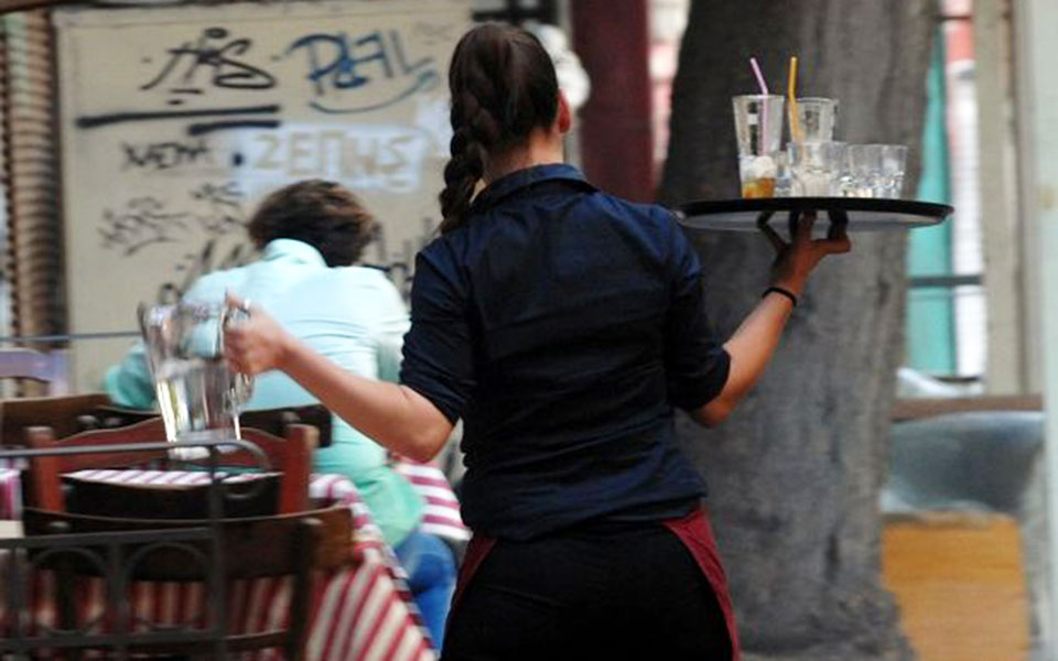 εργασία-επιδότηση-600-ευρώ-σε-νέες-προσλ-561909904