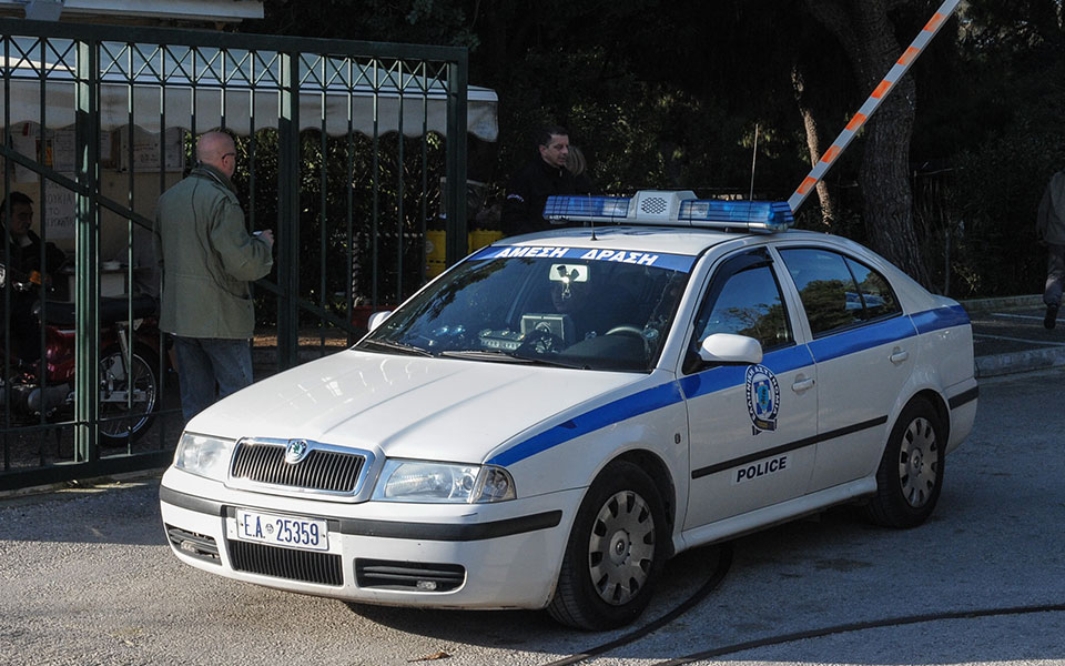 θεσσαλονίκη-χειροπέδες-σε-σέρβο-που-κ-561929329