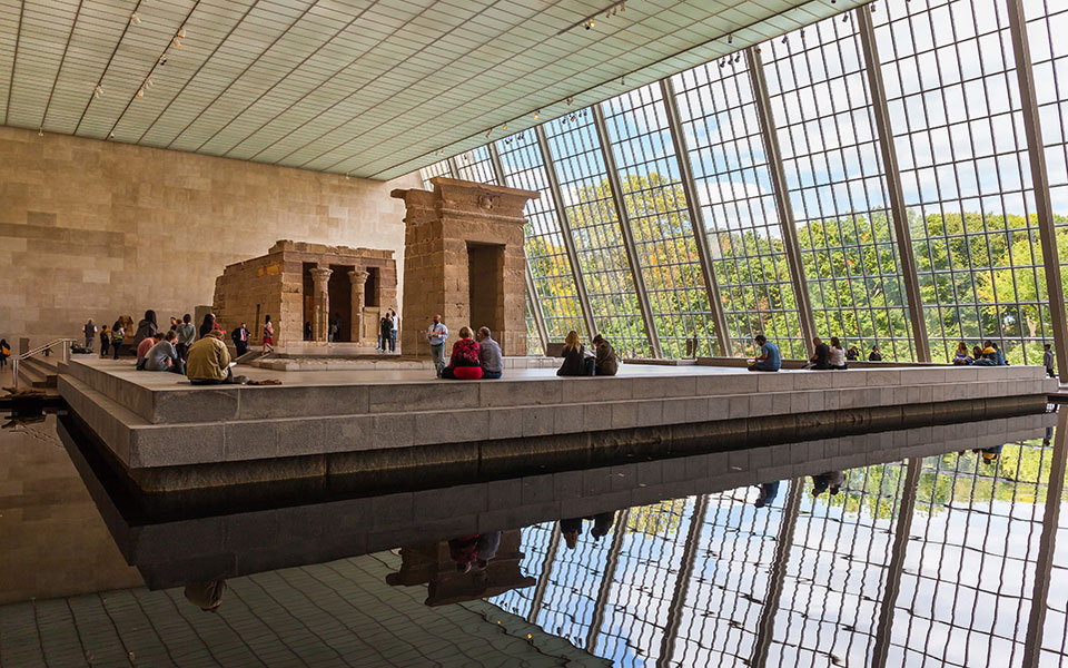 πώς-το-met-της-νέας-υόρκης-απέκτησε-πολύτ-561907120