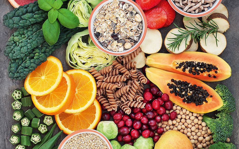 11-τροφές-που-θα-βοηθήσουν-στη-μείωση-τη-561907684