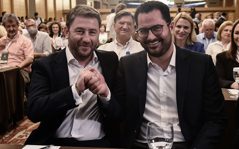 πασοκ-κιναλ-νέος-γραμματέας-ο-ανδρέα-561895879