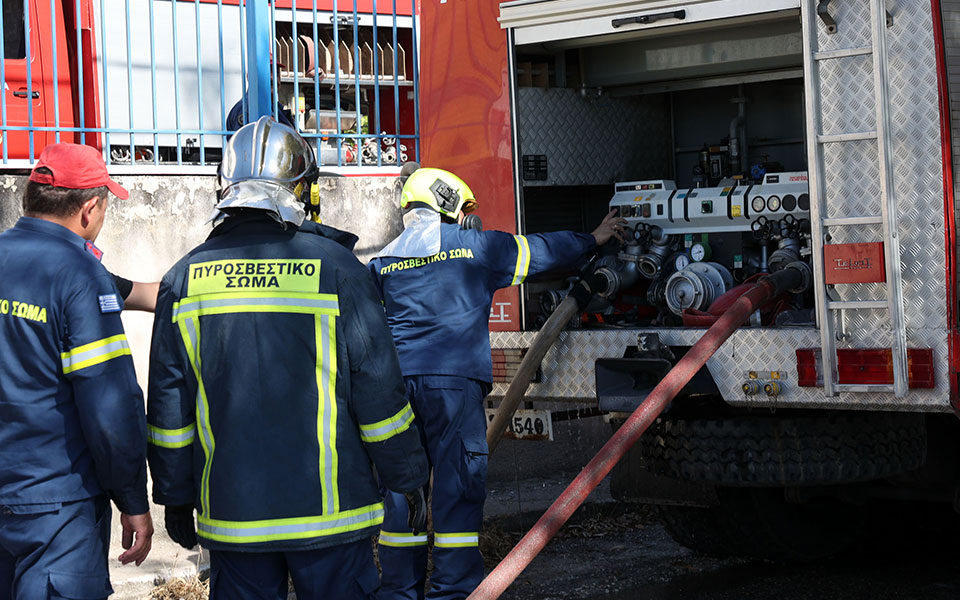 σχιστό-νέος-συναγερμός-στην-πυροσβεσ-561932983