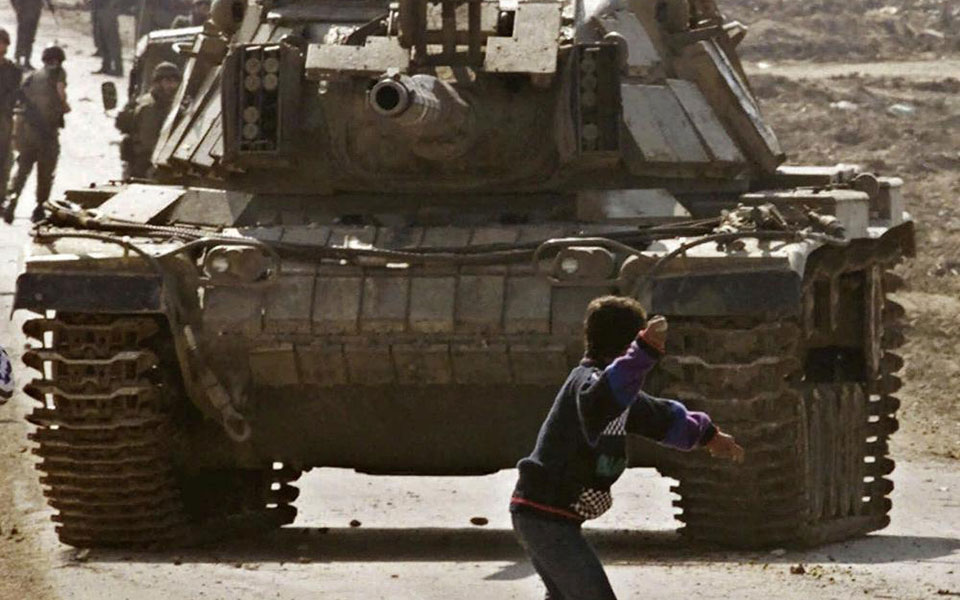 Τα κλικ των πολέμων – Από την Ίβο Τζίμα του 1945 στην Μαριούπολη του 2022-6