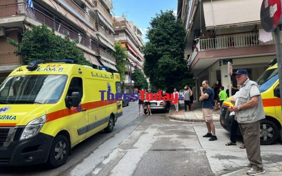 θεσσαλονίκη-φωτιά-σε-διαμέρισμα-έν-561907369