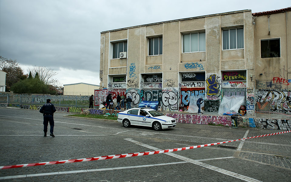 επιχείρηση-της-πυροσβεστικής-για-τη-δ-561889837