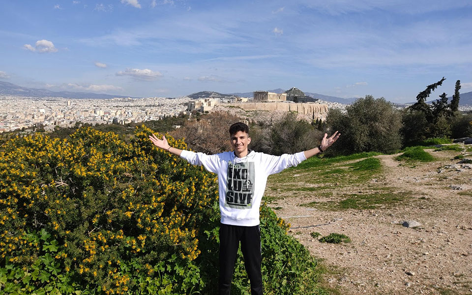 ο-αριστούχος-ιρανός-πρόσφυγας-στην-κ-561931351