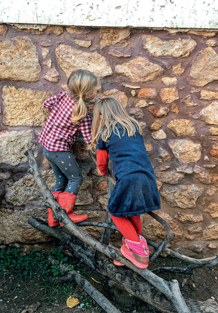 Στο Τριανέμι όλοι οι μαθητές είναι χαρούμενοι-3