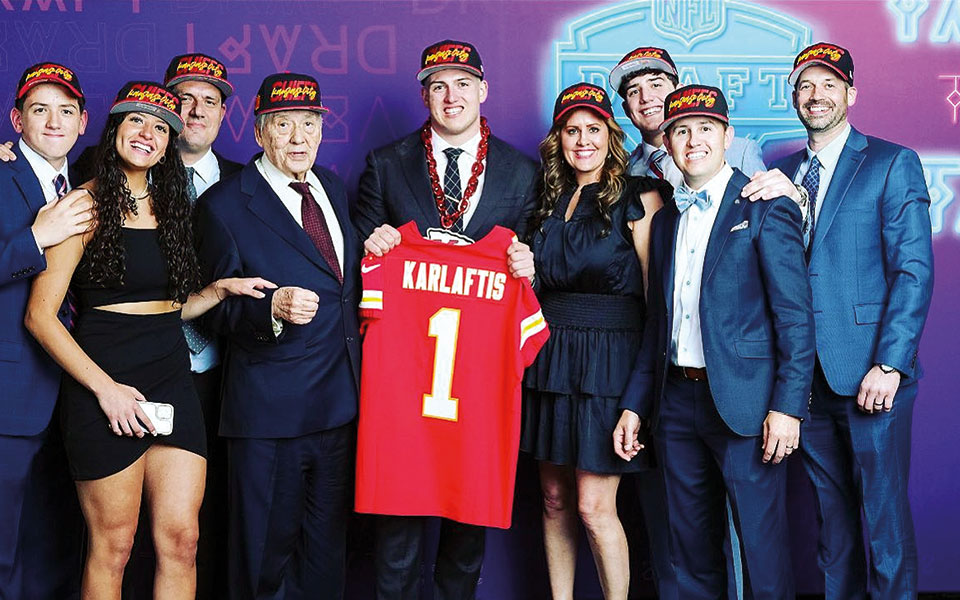 Γιώργος Καρλαύτης: O Greek Freak του φούτμπολ «λάμπει σαν ραδιενέργεια» στο NFL-2