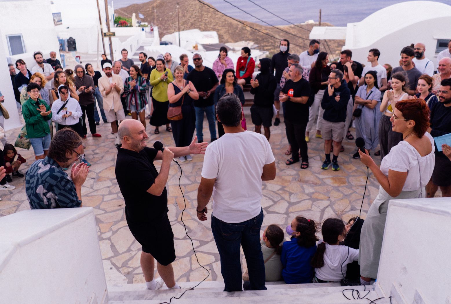 To «Phenomenon» της σύγχρονης τέχνης που αγάπησαν οι κάτοικοι της Ανάφης-4