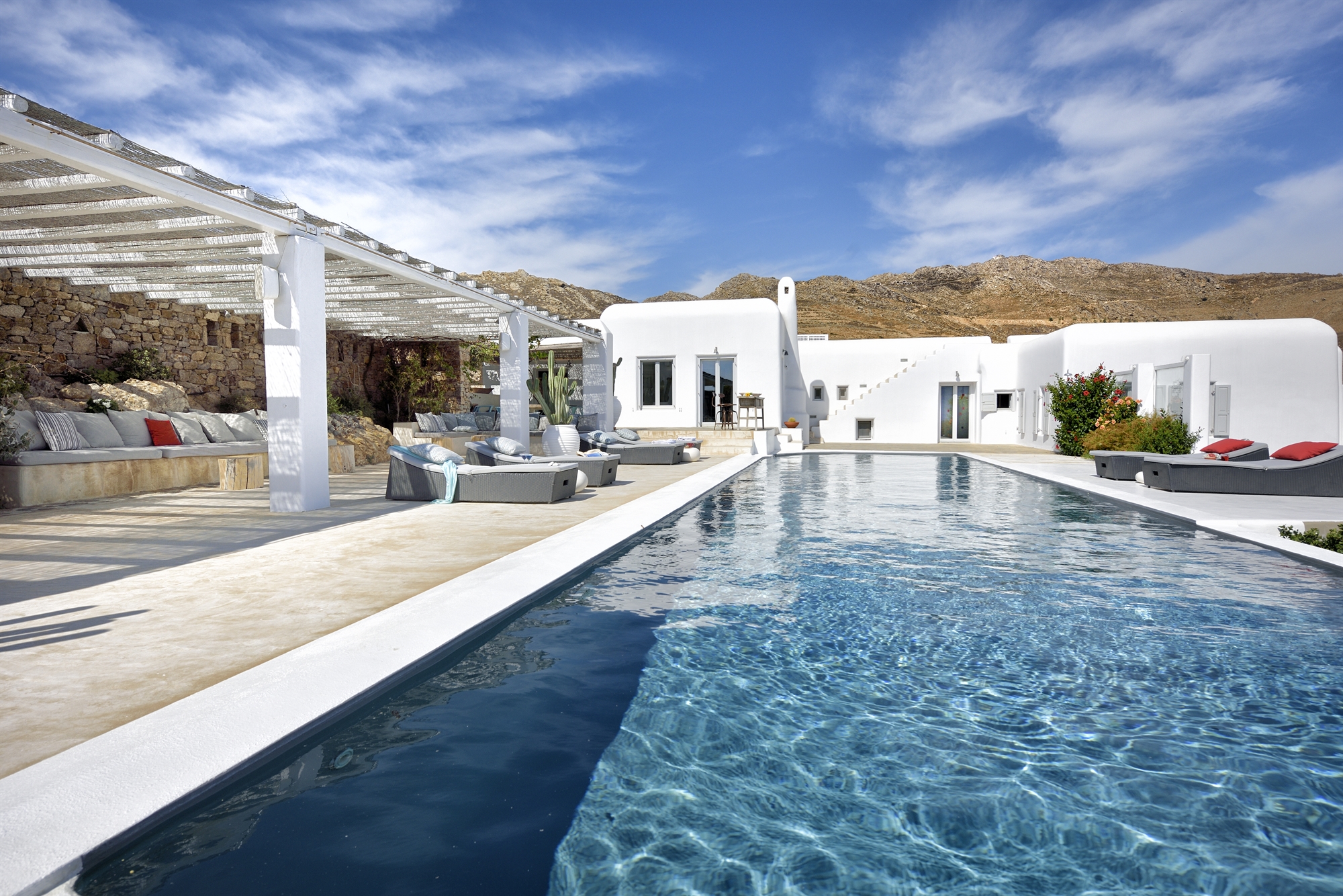 παραμένει-υψηλή-η-ζήτηση-για-εξοχικά-α-561974950