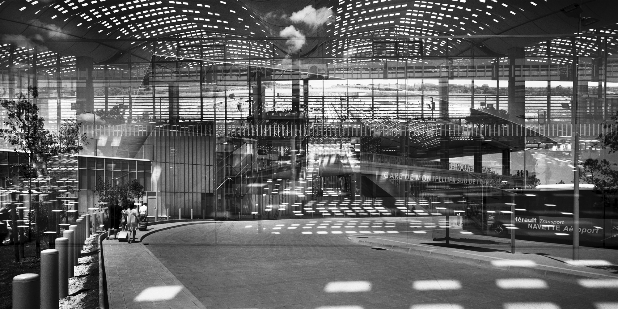 o-γυάλινος-κόσμος-της-εριέτας-αττάλη-561979489