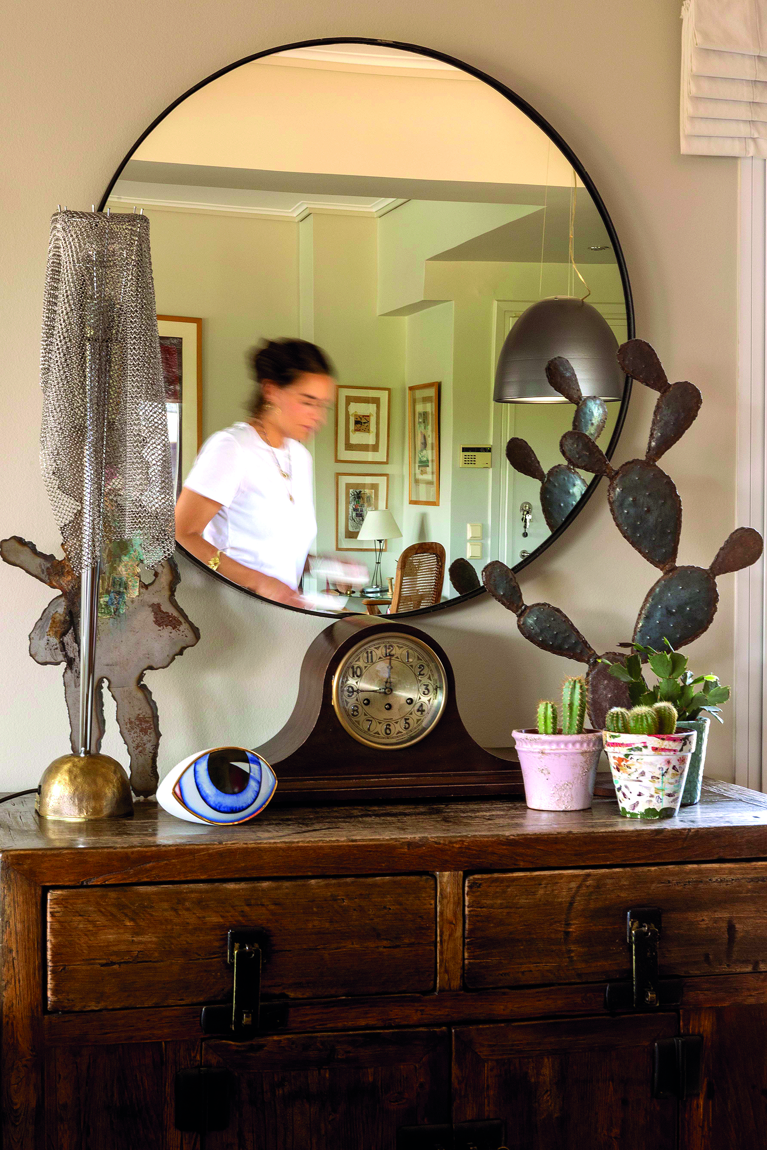 My Space: Νησιώτικη αισθητική σε ένα διαμέρισμα στο Μετς-4