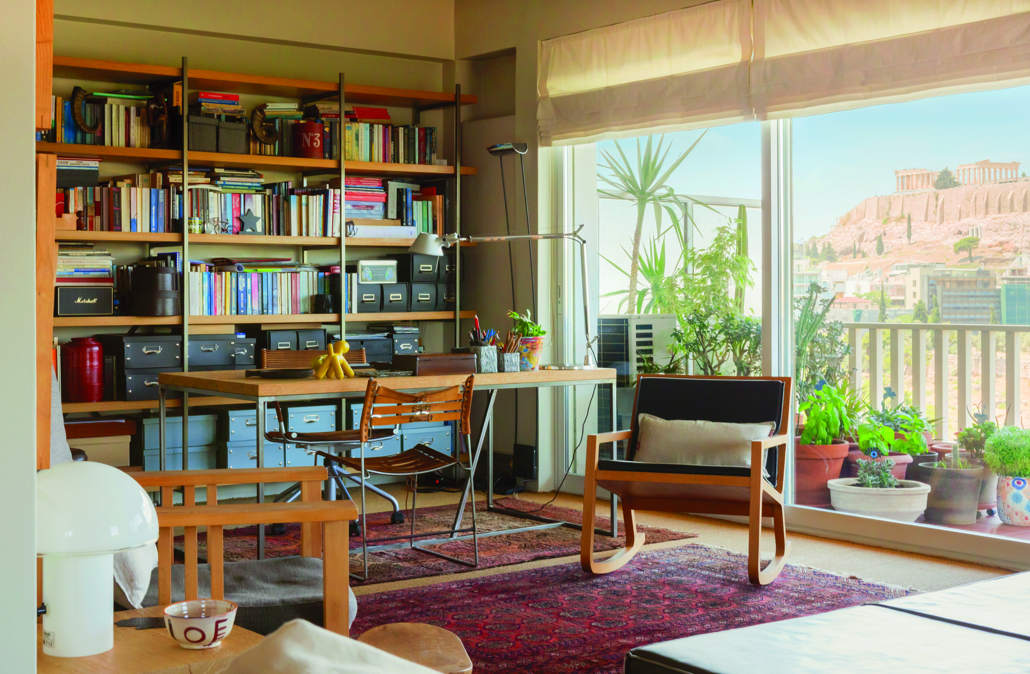 My Space: Νησιώτικη αισθητική σε ένα διαμέρισμα στο Μετς-8