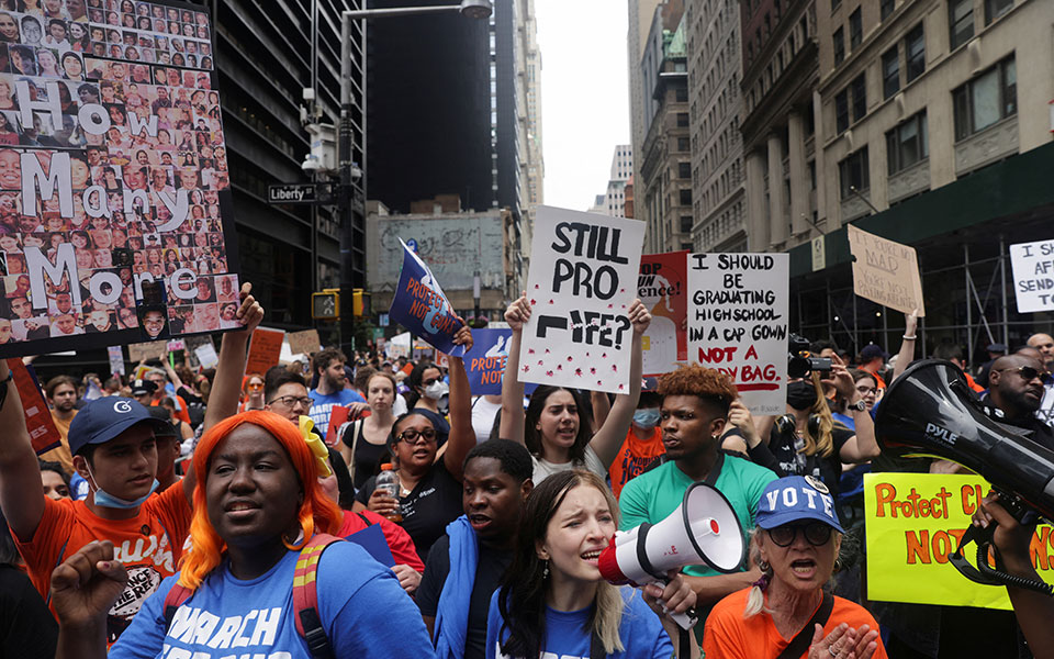 οπλοκατοχή-έλεγχος-συμπεριφοράς-στα-soc-561947773