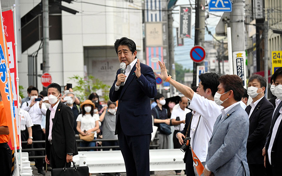 σίνζο-άμπε-νέα-στοιχεία-για-τον-δολοφό-561949990