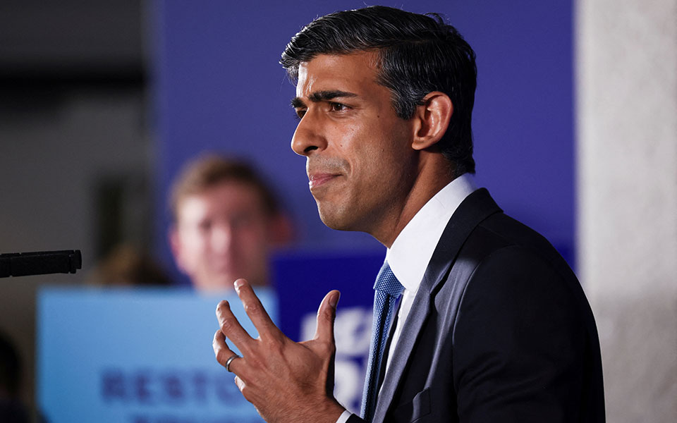 Βρετανία: Εκτός κούρσας διαδοχής ο Τομ Τούγκεντχατ – Οι 4 υποψήφιοι-1