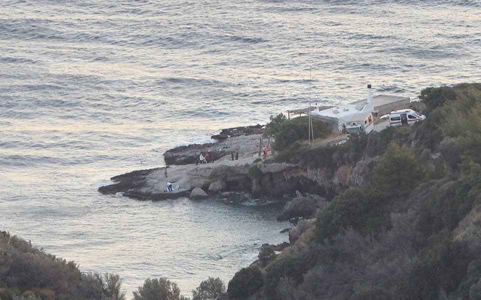 φωτιά-στη-σάμο-έρευνα-για-την-πτώση-του-561956038