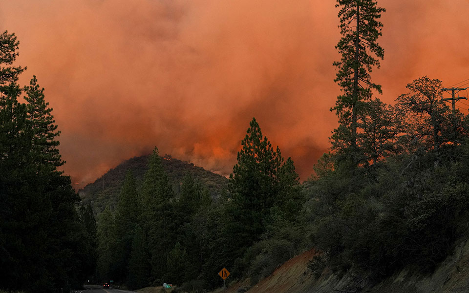 καλιφόρνια-νέα-μεγάλη-φωτιά-απειλεί-τ-561971890