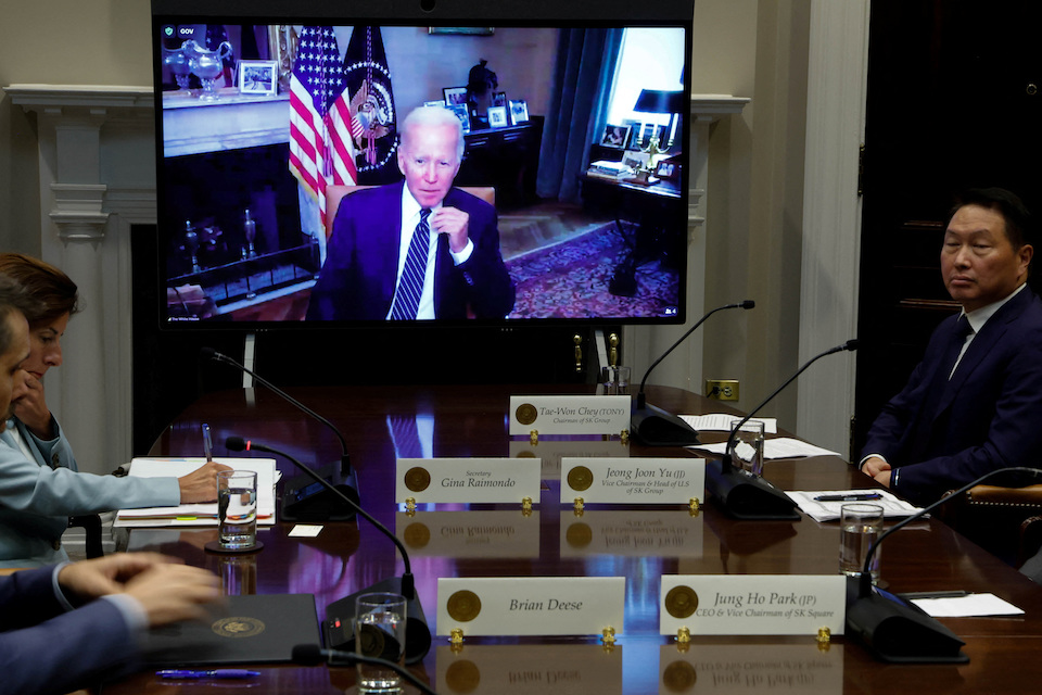 τζο-μπάιντεν-αρνητικός-στον-κορωνοϊό-561975691