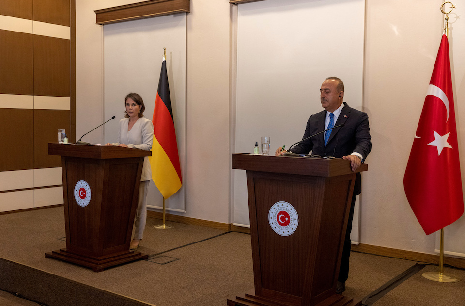 τσαβούσογλου-μπέρμποκ-σύγκρουση-γι-561979882