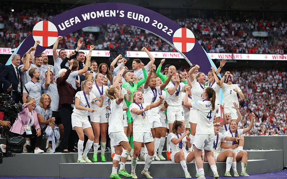 euro-2022-στην-κορυφή-της-ευρώπης-για-πρώτη-φο-561981994