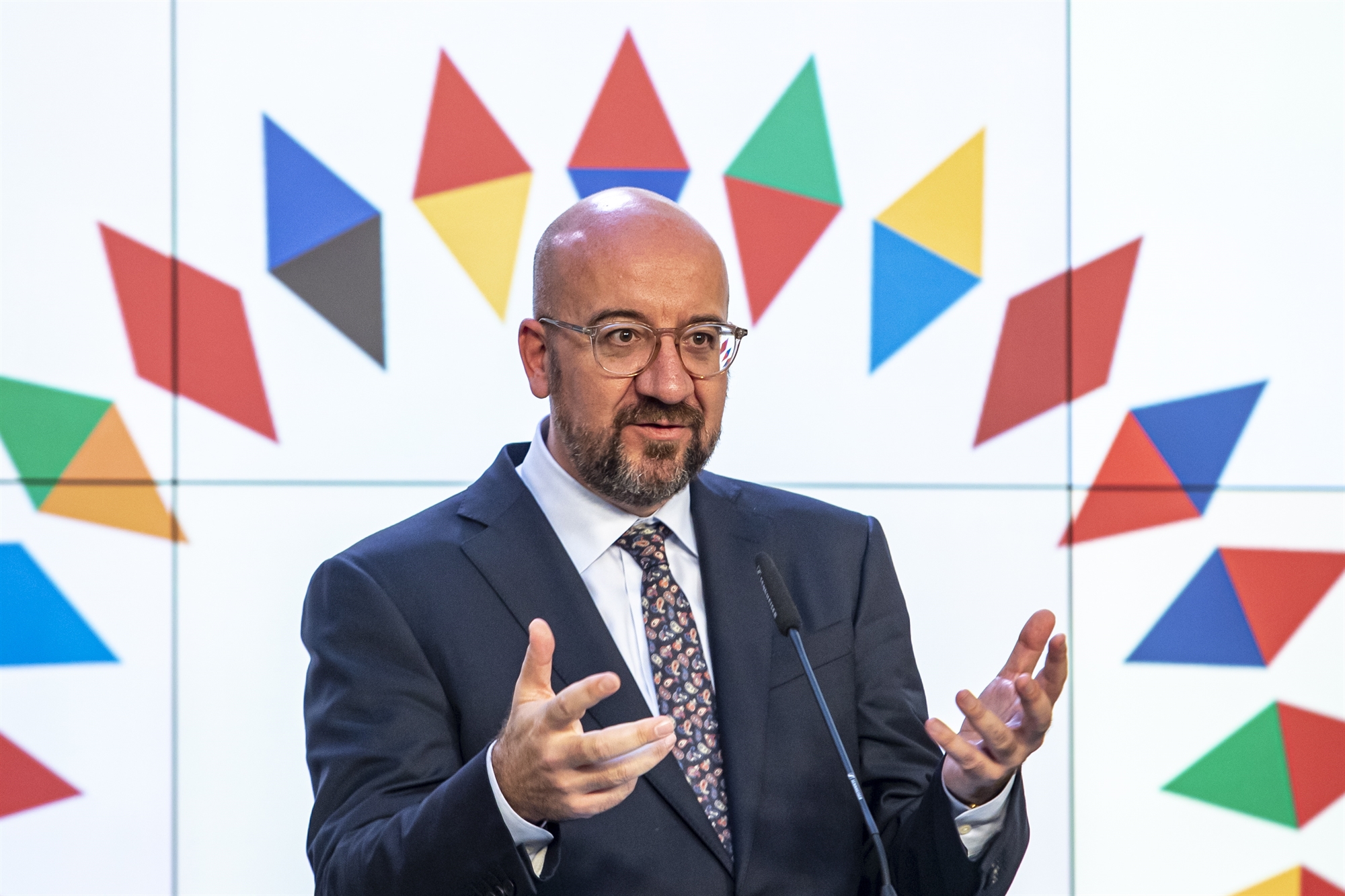 σαγκάη-κινέζοι-διοργανωτές-έκθεσης-561938275