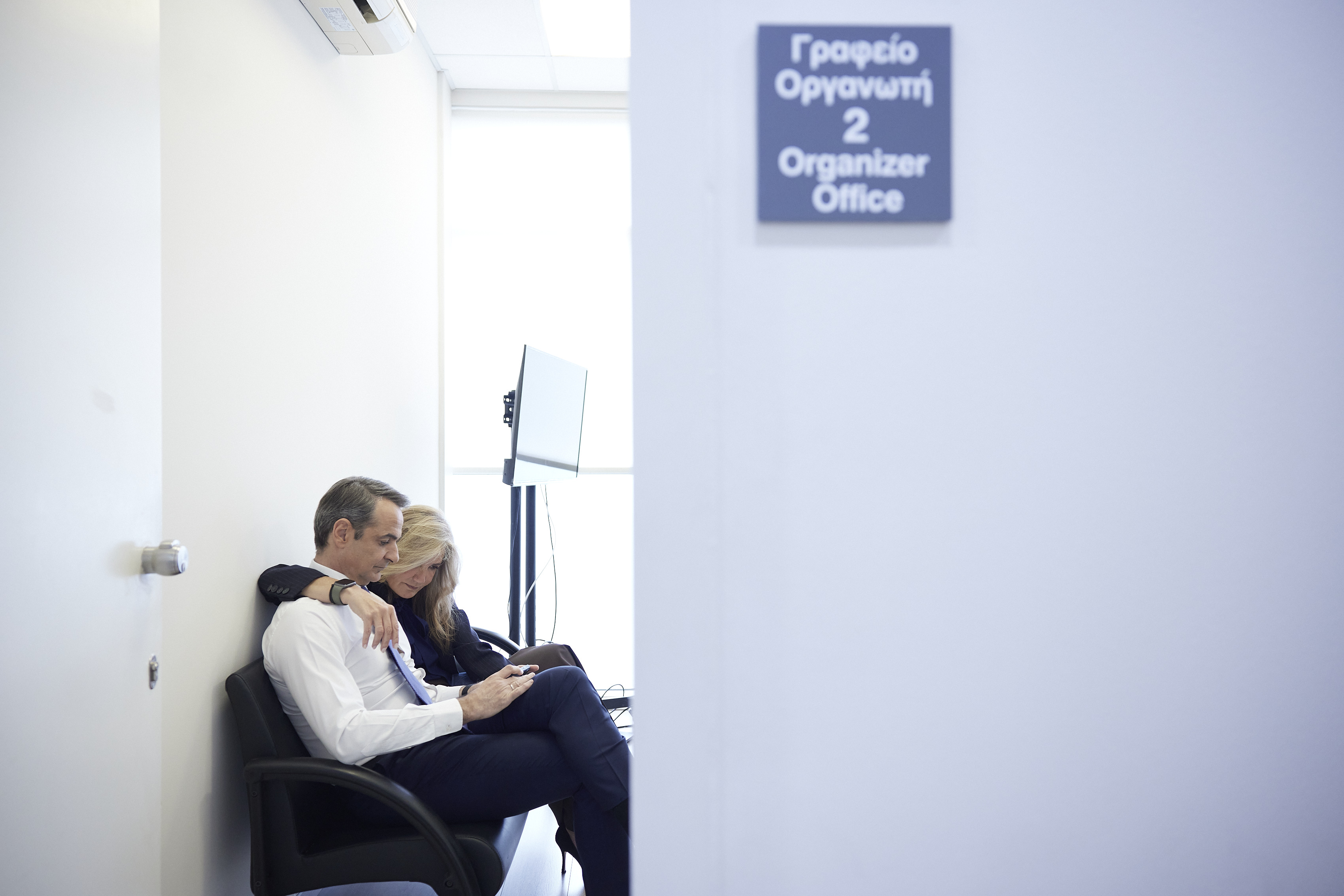 Φωτογραφίζοντας τα παρασκήνια-7