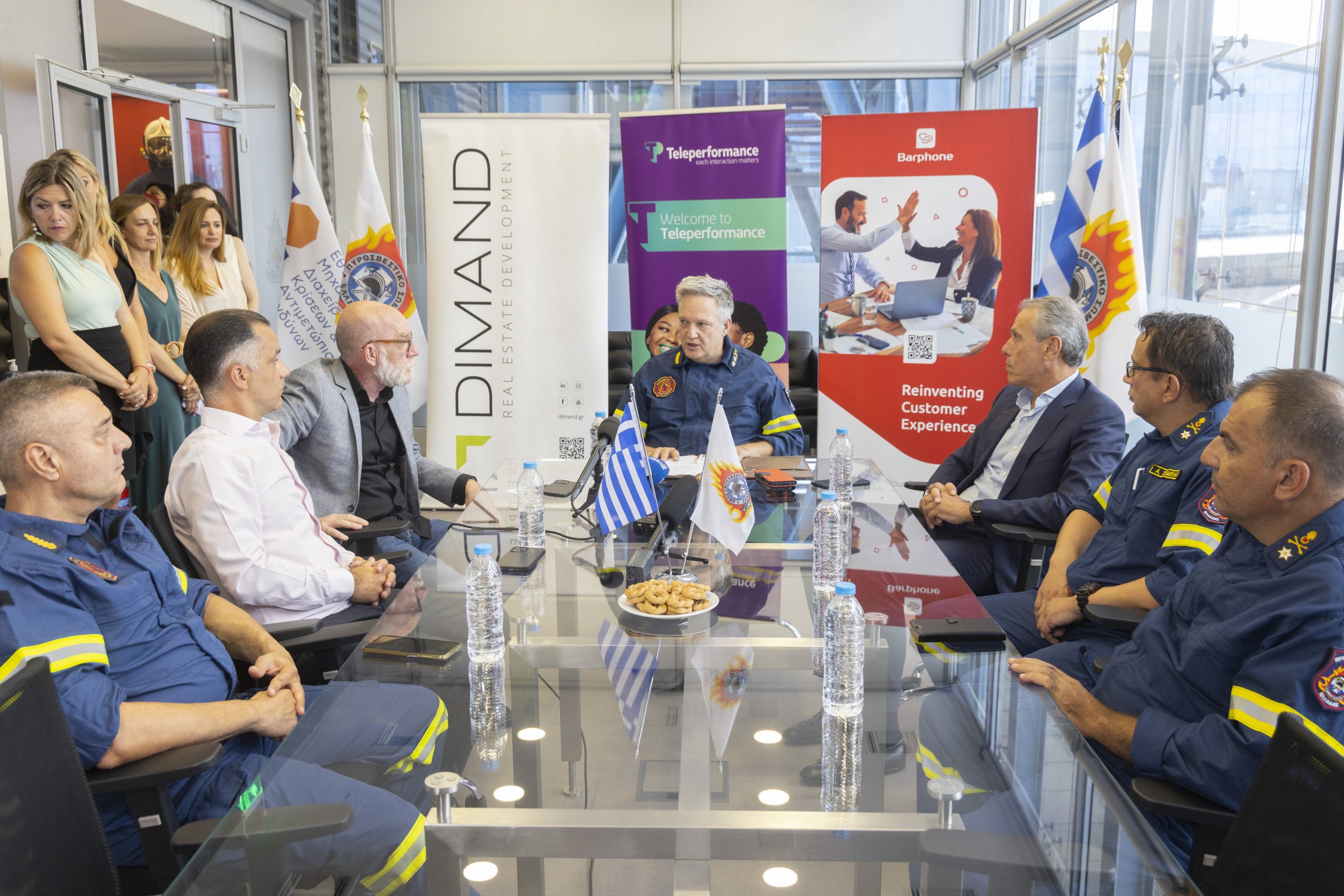 τρεις-εταιρείες-συμπράττουν-για-ένα-κ-561977104