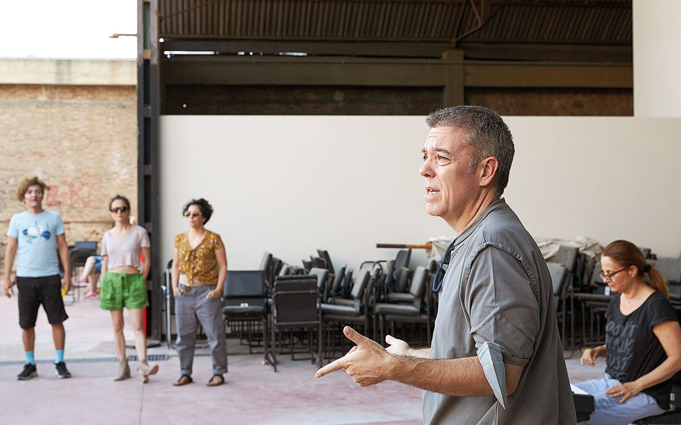 Η Μήδεια στολίζεται για την Επίδαυρο-3