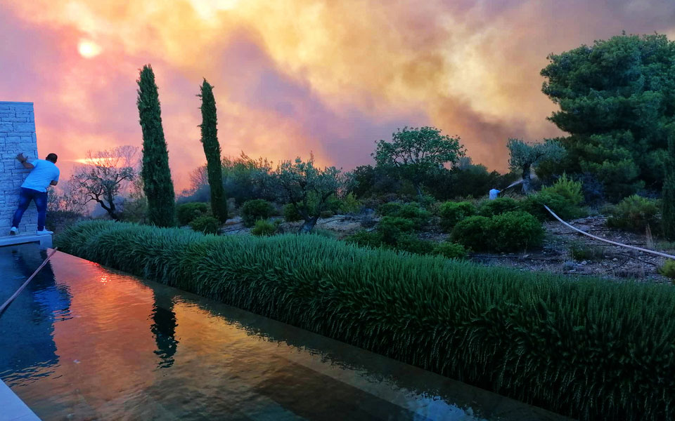 φωτιά-στο-κρανίδι-δύο-συλλήψεις-για-εμ-561945898