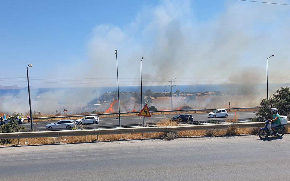 φωτιά-τώρα-στο-ηράκλειο-δίπλα-στην-παλ-561952564