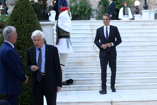 διορθωτικές-κινήσεις-το-φθινόπωρο-561973042