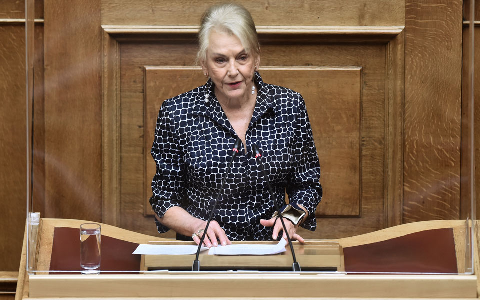 οι-βelharra-και-η-πιπιλή-561965050