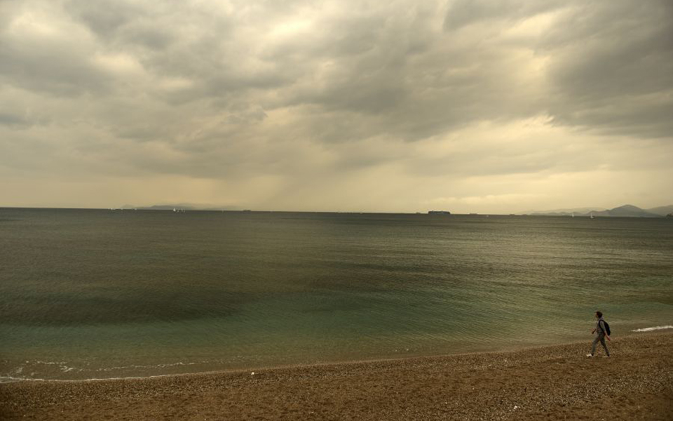 καιρός-καταιγίδες-πτώση-θερμοκρασία-561949618