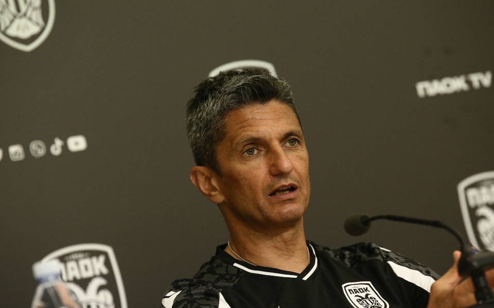 λουτσέσκου-για-λέφσκι-περιμένουμε-έ-561965659