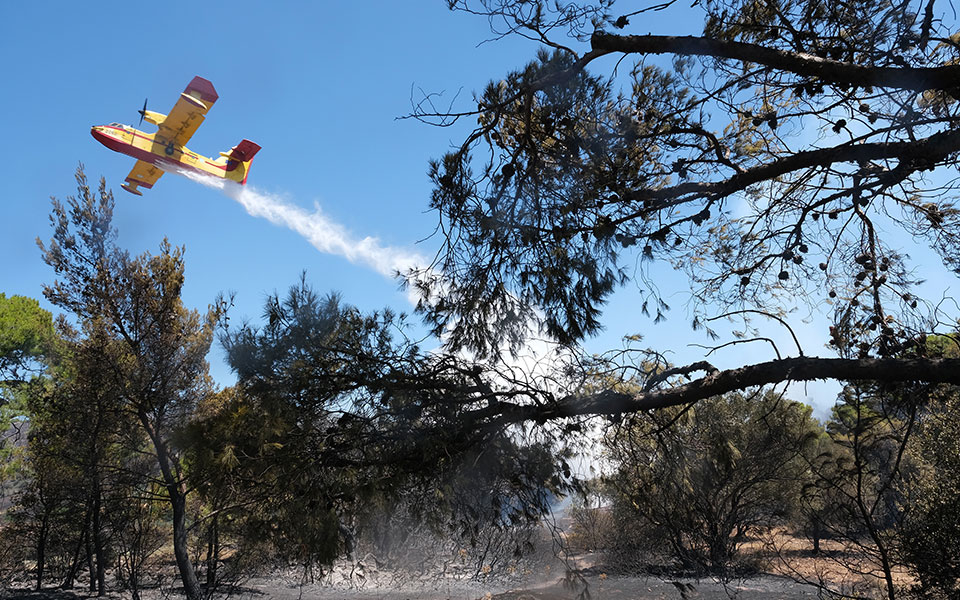 φωτιά-στην-πεντέλη-τα-κρίσιμα-26-λεπτά-561968602