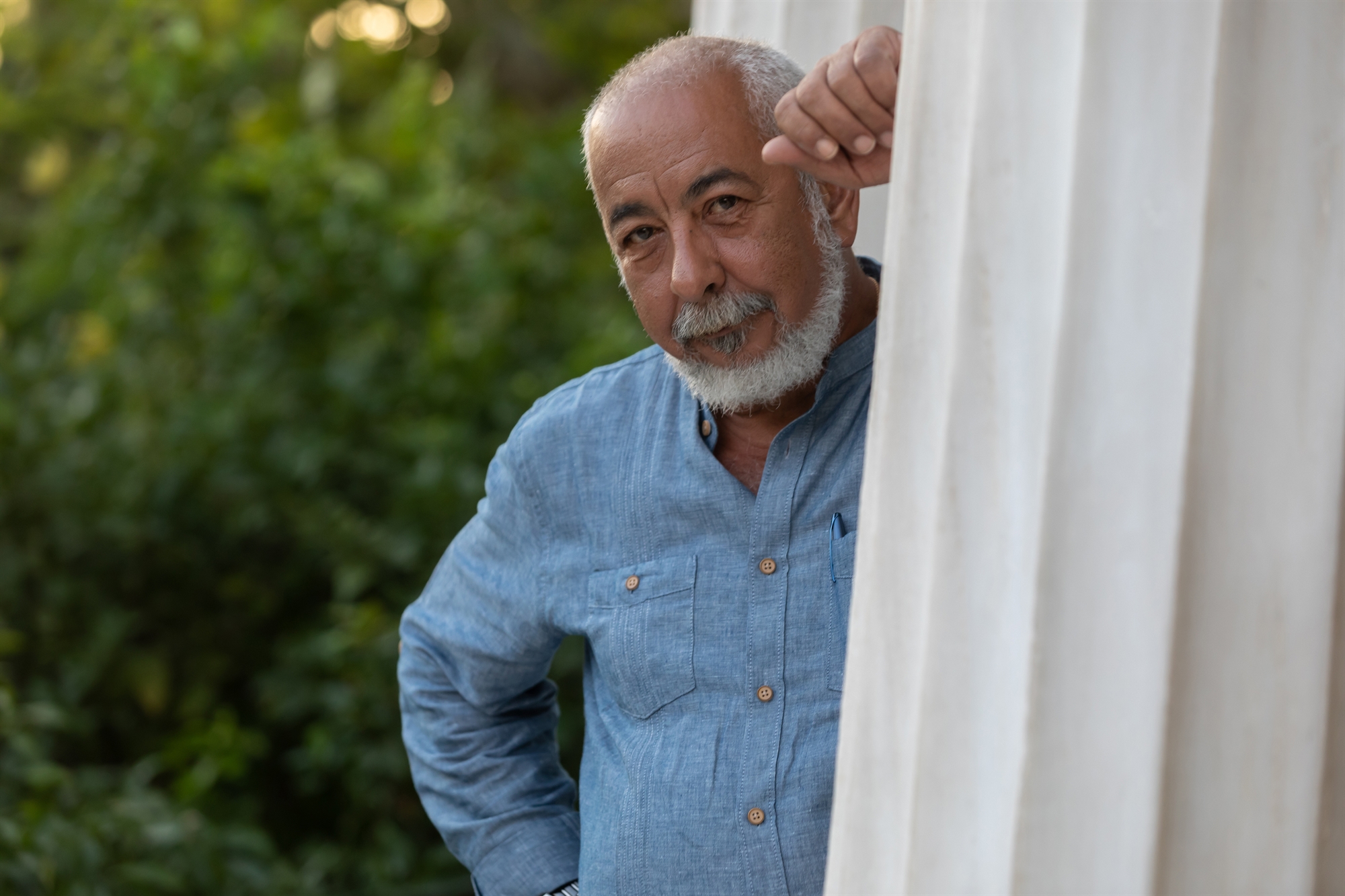 ο-συγγραφέας-λεονάρντο-παδούρα-στην-561938437