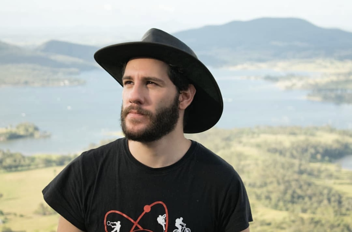 εκείνο-το-πρωί-αποδέχτηκα-ότι-μάλλον-561977749