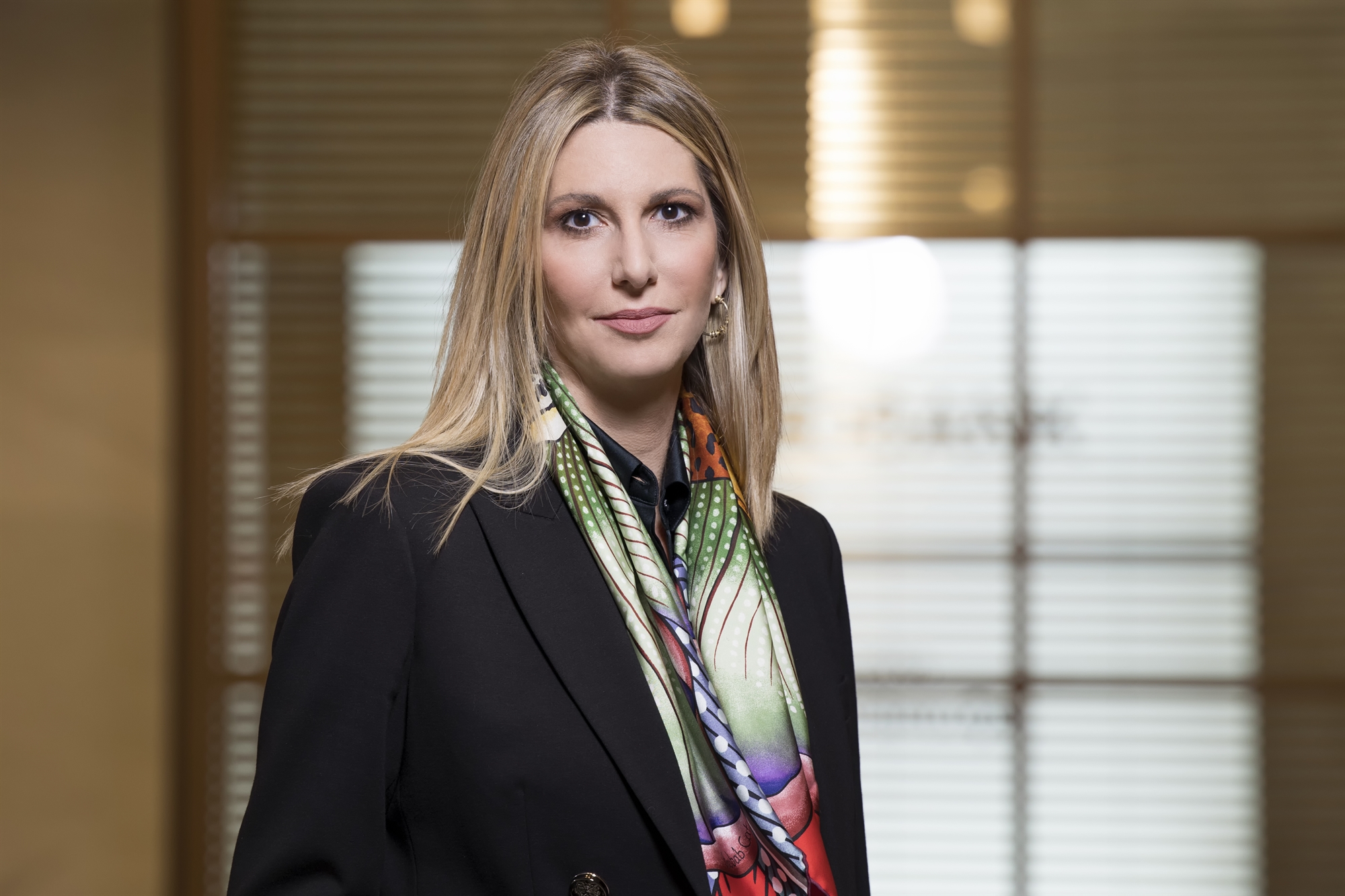 οι-εργαζόμενοι-αγκάλιασαν-το-μοντέλο-wor-561938251