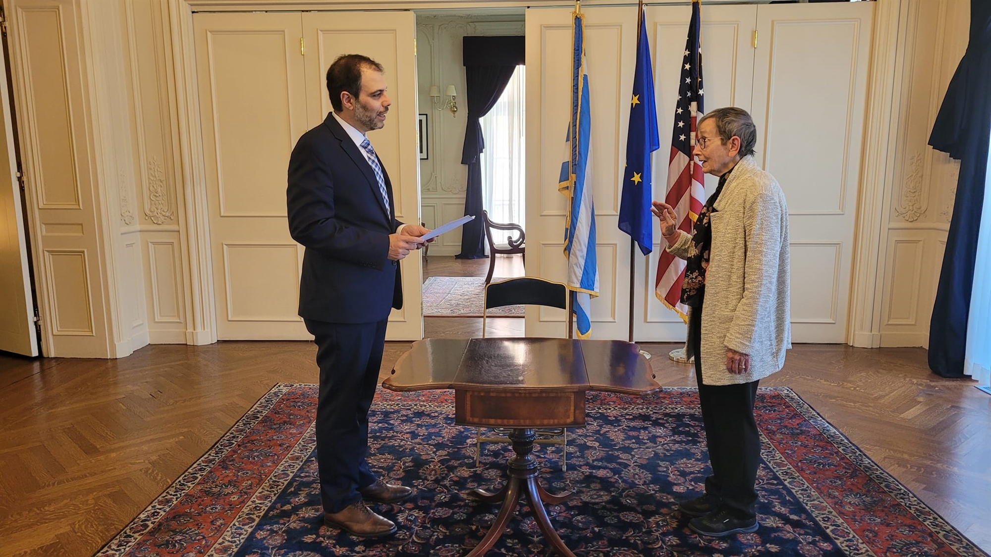 η-μαίρη-λέφκοβιτς-και-η-κριστίν-κοντολ-561951706