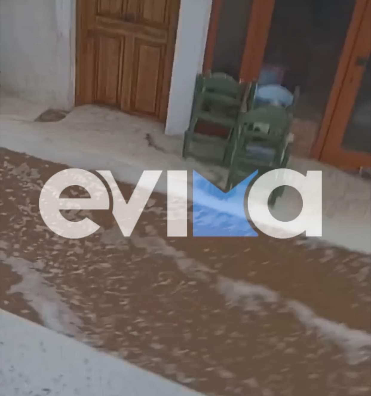 Έφτασε και στην Αττική η κακοκαιρία – Πώς θα εξελιχθεί τις επόμενες ώρες-3