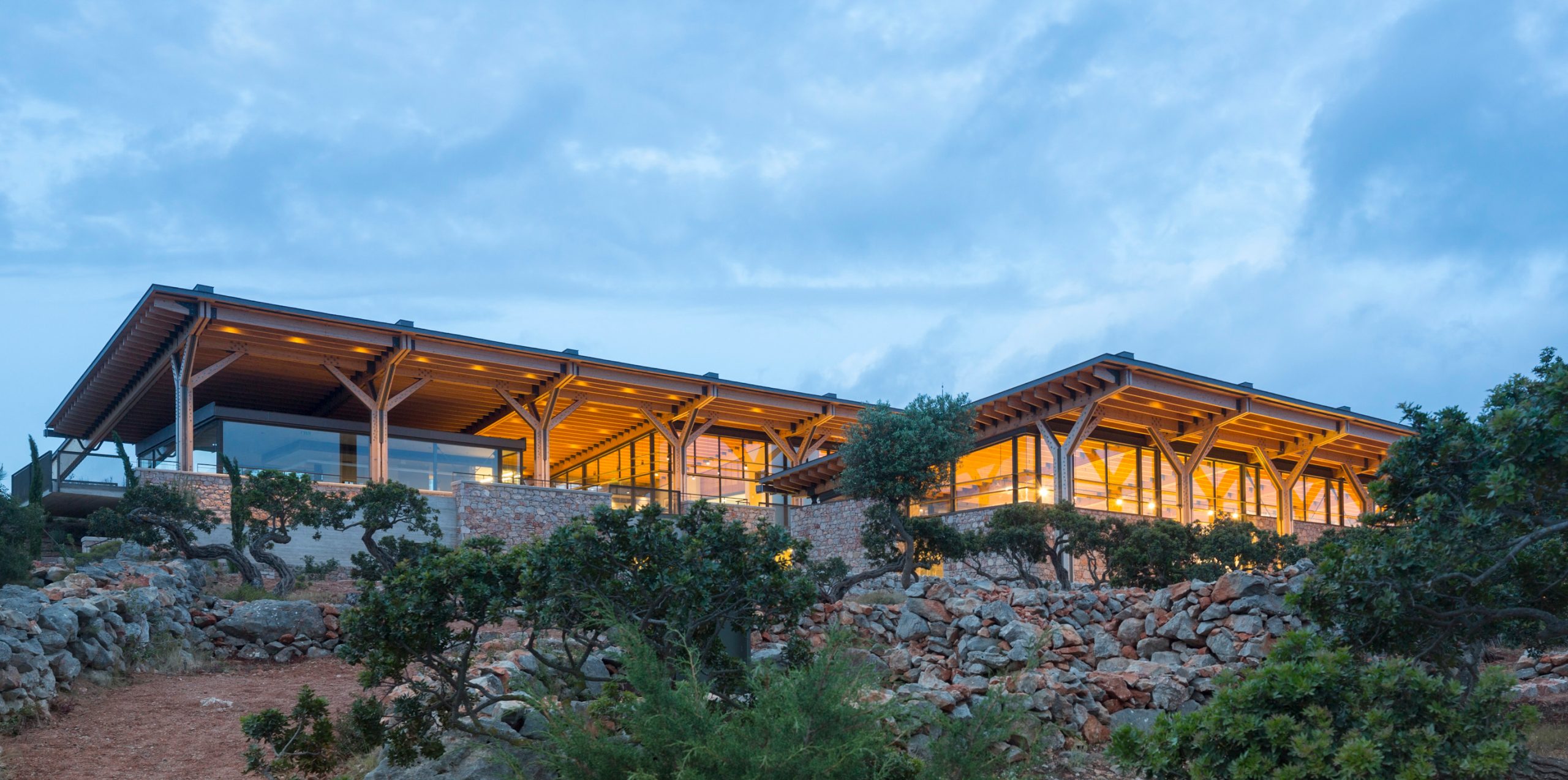 απέναντι-περιοδική-έκθεση-στο-μουσ-561972781