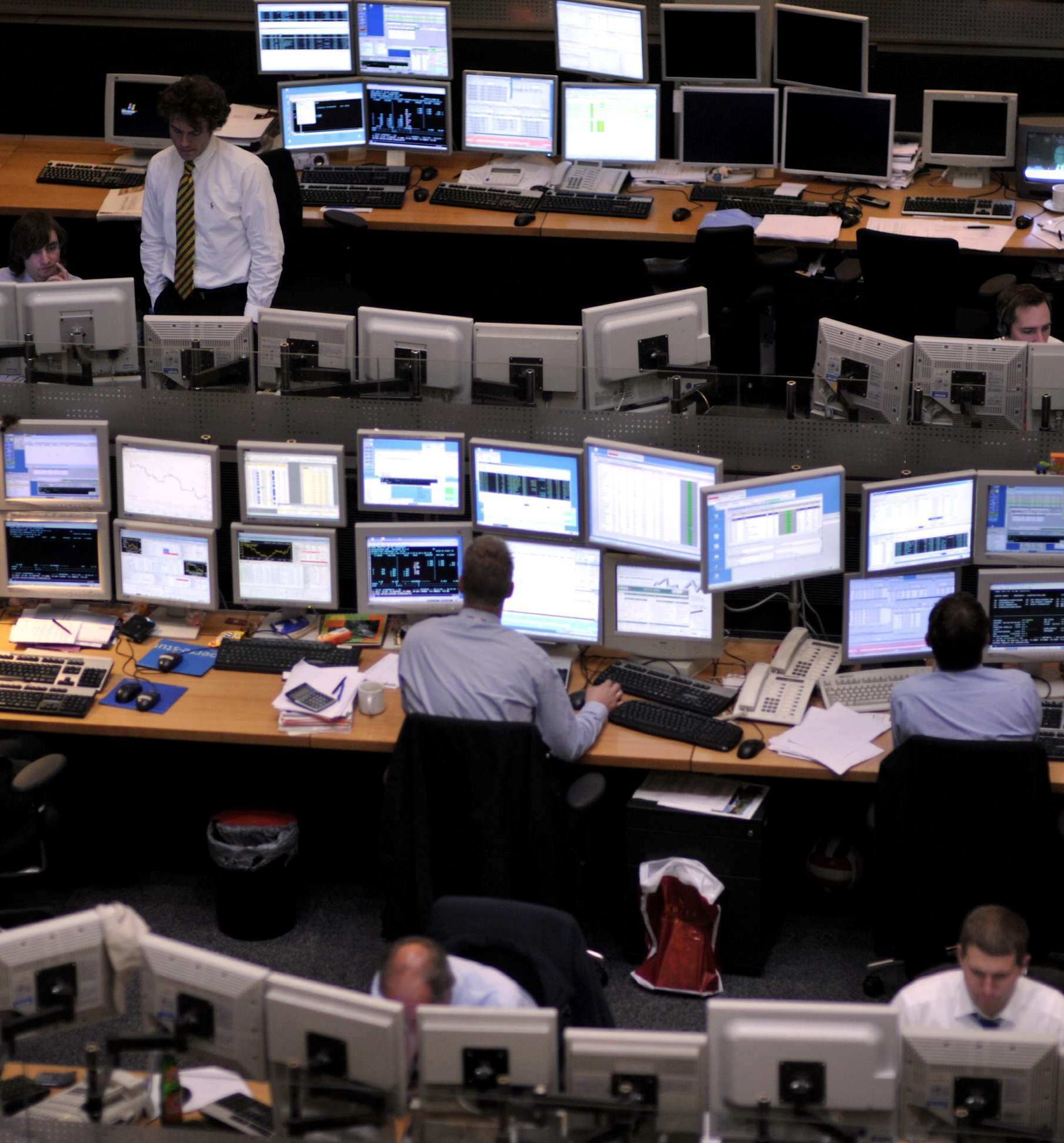 οι-επενδυτές-συνεχίζουν-να-ανησυχούν-561968410