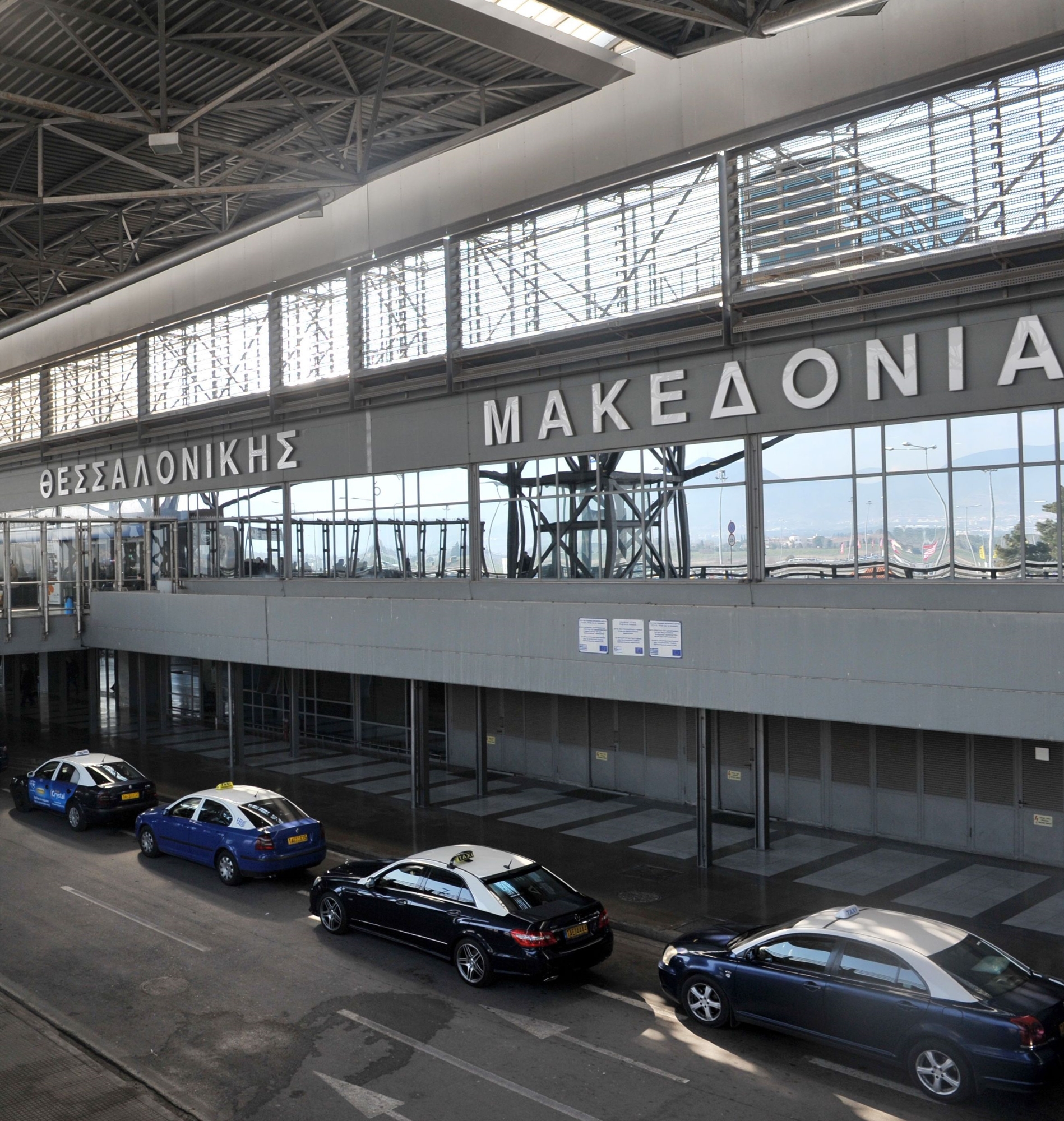 fraport-46-εκατ-επιβάτες-τον-ιούνιο-στα-14-αεροδ-561957487