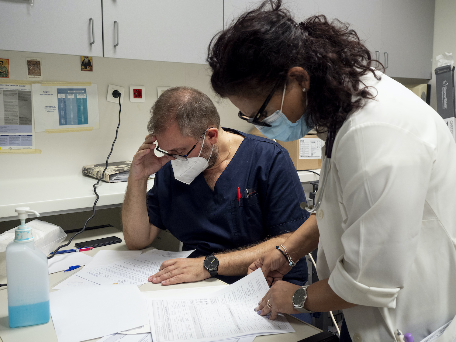 Μαρτυρίες ασθενών στην «Κ»: Ζώντας για πολλούς μήνες με συμπτώματα κορωνοϊού-2