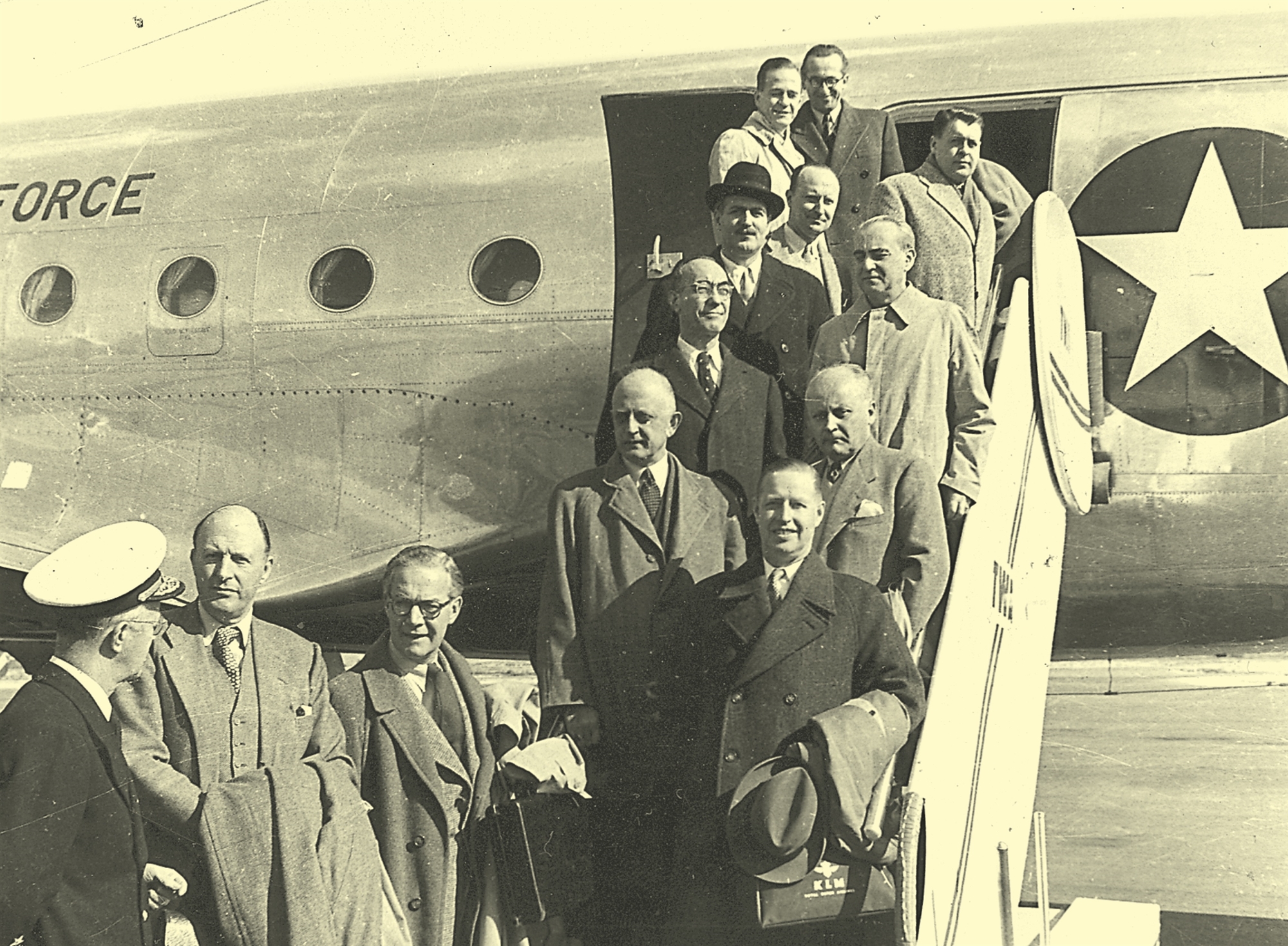 η-ελληνική-ιδιαιτερότητα-στο-νατο-561937768