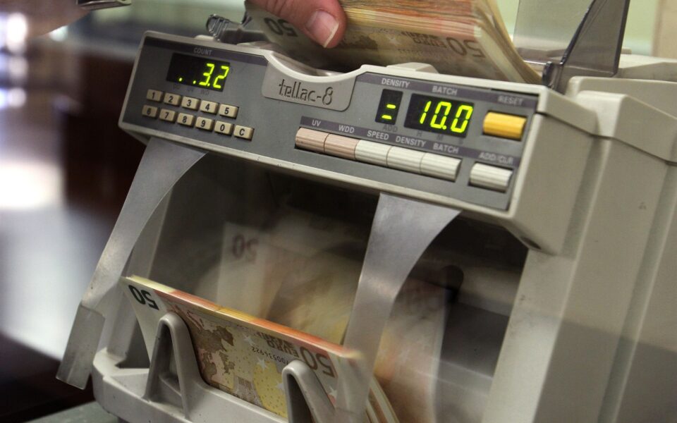 στο-19-δισ-οι-προεγκρίσεις-επιχειρηματ-561936241